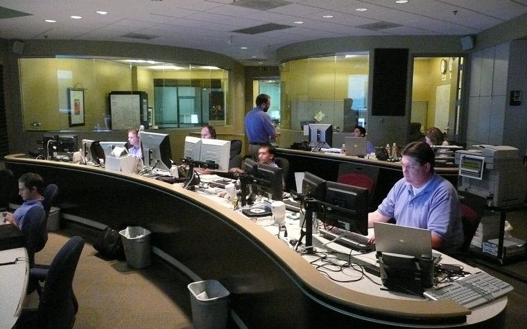 The Road from Network Administrator to Network Engineer: A Practical Career Roadmap